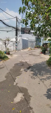Bán Đất 175m2 có sẵn 75 m2 thổ cư giá 4.2 tỷ tại Xã Thới Tam Thôn Huyện Hóc Môn TP. Hồ Chí Minh