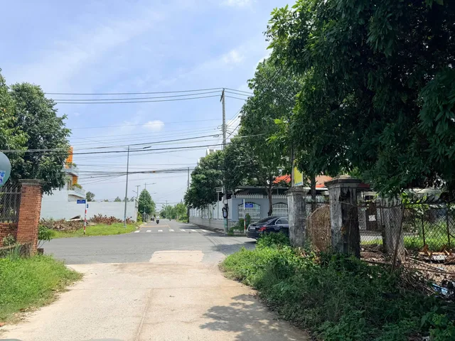 Bán Đất 136m2 thổ cư giá 850 triệu tại Đường Châu Văn Liêm Thị trấn Hậu Nghĩa Huyện Đức Hòa Long An