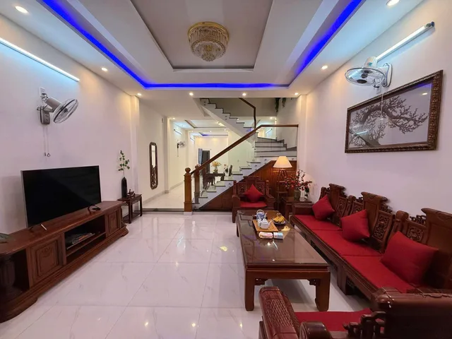 Cho thuê nhà 2 tầng Phạm Hữu Nhật NHS 📌📌📌LÀM VIỆC TRỰC TIẾP GIÁ TỐT !!!