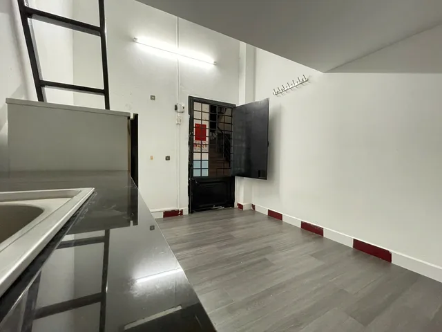 Cho thuê phòng Duplex 25m² • Gần Đại học Văn Lang & ĐH Công nghiệp