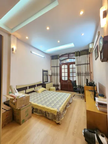💥Nhà đẹp ở ngay - View công viên Thống Nhất - 70m2 - Chỉ 20m ra phố - 2 mặt thoáng💥