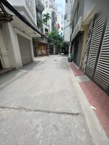 🏪 HÀO NAM – SHOPHOUSE MẶT NGÕ Ô TÔ TRÁNH – KINH DOANH ĐỈNH – CHỈ 8,5 TRIỆU/THÁNG