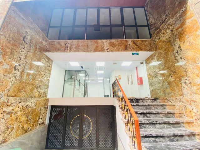 TÒA NHÀ VĂN PHÒNG LƯƠNG ĐỊNH CỦA – ĐỐNG ĐA- 107M² - 9 TẦNG - GIÁ 62,8 TỶ