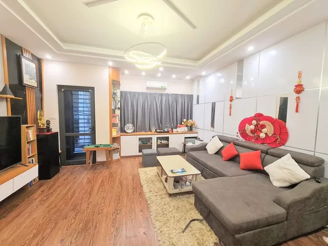 CẦN THANH KHOẢN NHANH NHÀ PHỐ HOÀNG VĂN THÁI, PHÂN LÔ QUÂN ĐỘI, DT 67m² x4T, MT 5m_ 21 TỶ