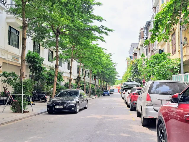 Cho thuê SHOPHOUSE tại XUÂN LA, Tây Hồ. 45 triệu/ tháng. Cho thuê: Văn phòng, Công ty, Phòng Khám, Spa...