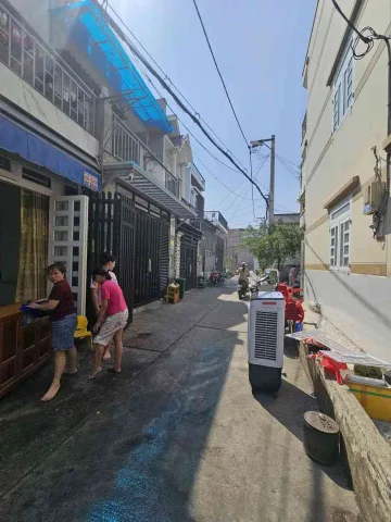 Bán Nhà 2 Tầng  Đường Số 8 - Phường Bình Tân