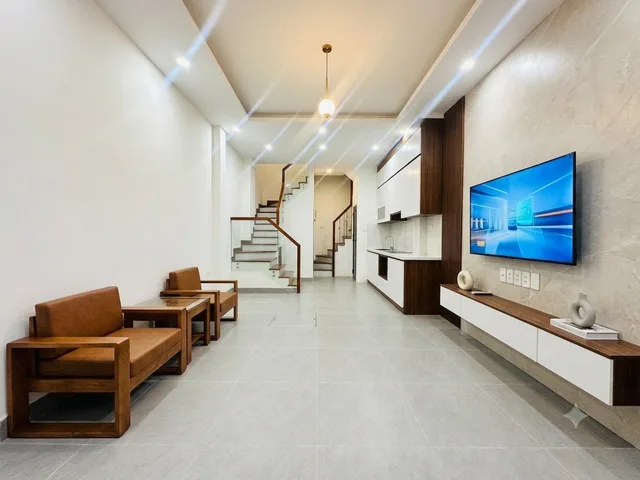 Bán gấp nhà đẹp Xuân Phương 36M, 5 tầng, gần ôtô, chỉ 6.8 tỷ