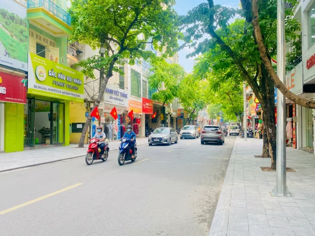 CẦN BÁN NHANH NHÀ PHỐ NGUYỄN NGỌC NẠI, KHU PHÂN LÔ QUÂN ĐỘI, DT 87m2, MT 6m – CHỈ 23 TỶ