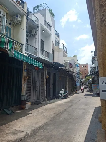 Bán Nhà riêng 30m2 có sẵn 30 m2 thổ cư giá 4.35 tỷ tại Đường Chiến Lược - Chọn - Phường Bình Hưng Hòa TP. Hồ Chí Minh