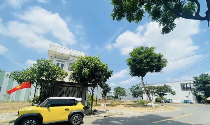 Cần bán Đất 210m2 có sẵn 90m2 thổ cư giá 510tr tại  Minh Hoà Huyện Dầu Tiếng Bình Dương