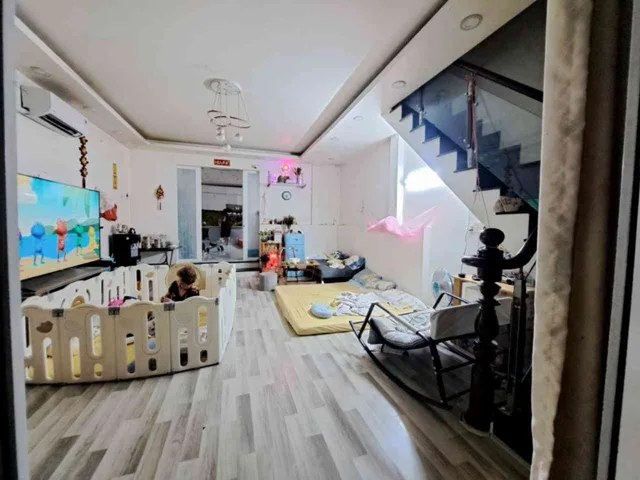 BÁN NHÀ TRƯƠNG TRÌNH HỘI QUẬN 8, HẺM XE HƠI, 4,3x14M ,DTSD 97M2 CÔNG NHẬN ĐỦ, GIÁ 5,4 TỶ