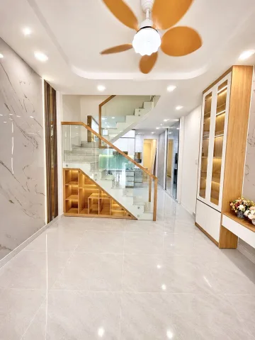 BÁN NHÀ SÁT MẶT TIỀN MINH PHỤNG QUẬN 11 3PN CÓ NGỦ TRỆT FULL NỘI THẤT 6.X TỶ