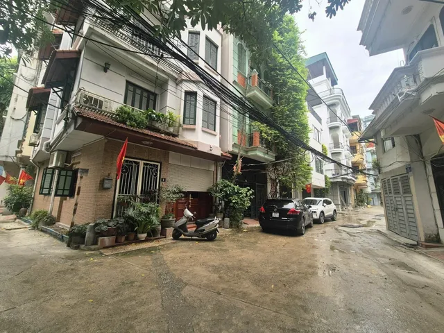 Bán TÒA NHÀ CHDV ĐƯỜNG BÙI XƯƠNG TRẠCH. 8 TẦNG. THANG MÁY. Ô TÔ ĐỖ CỬA. 17 PHÒNG KK.