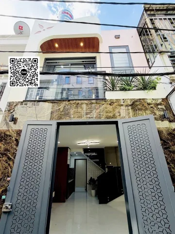 📍 Gần Siêu thị Emart Hẻm ô tô 1 chiều - 💰 5.x tỷ - 📐 37m² - Nhà mới full nội thất xịn, Có PN tầng trệt cho người lớn tuổi, Nở hậu nhẹ tài lộc