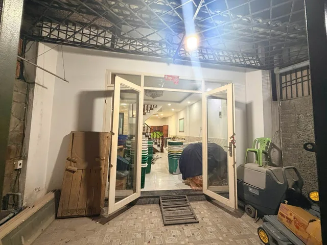 (Gần đường Phan Huy Ích) Hẻm ô tô 1 chiều - 6.x tỷ - 5x15.5m (77m²) - Ngang lớn 5m, Vị trí trung tâm