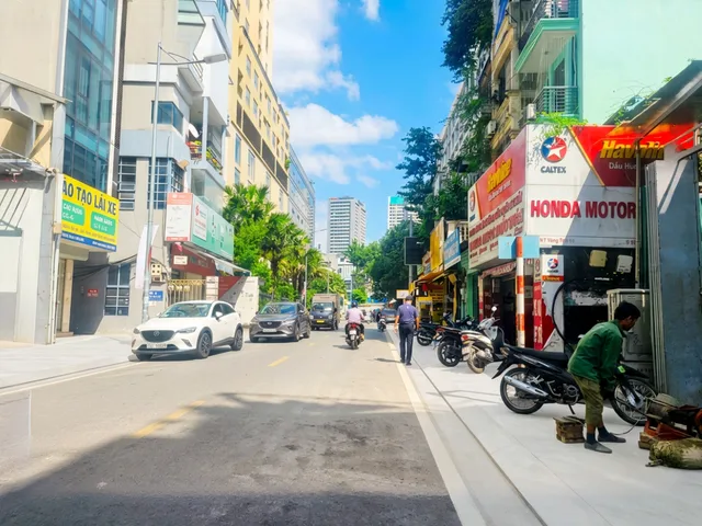 BÁN NHÀ PHỐ NGUYỄN NGỌC NẠI, THANH XUÂN, DT 80m² x7 TẦNG, CHỈ 28 TỶ, ÔTÔ VÀO NHÀ