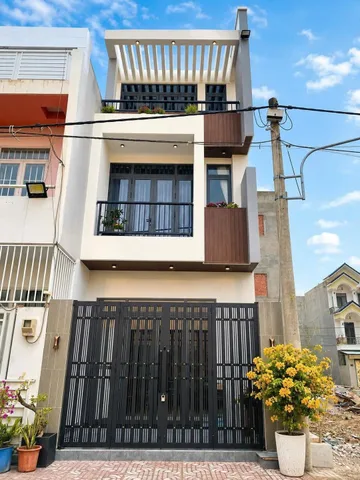 Bán Nhà Đẹp , Chủ kẹt tiền muốn bán nhanh trong tháng - Phường Tân Phú - Quận 9. Thương lượng mạnh cho khách thiện chí.