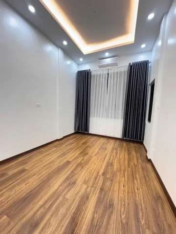 🔥 Bán Nhà Quan Nhân, Ngõ Ba Gác Thông, 2 Thoáng, Full Nội Thất, DT 33/38T2, SĐCC, Giá 8.