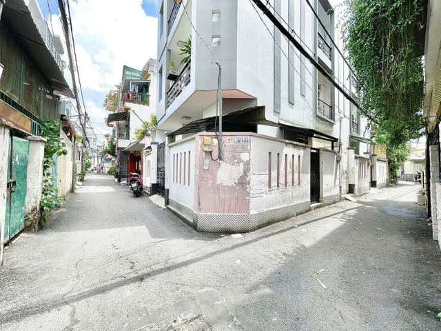 BÁN NHÀ GẦN SÂN BAY TÂN SƠN NHẤT GÒ VẤP 75M2 5.9 TỶ THU 30 TRIỆU/ 9 PHÒNG