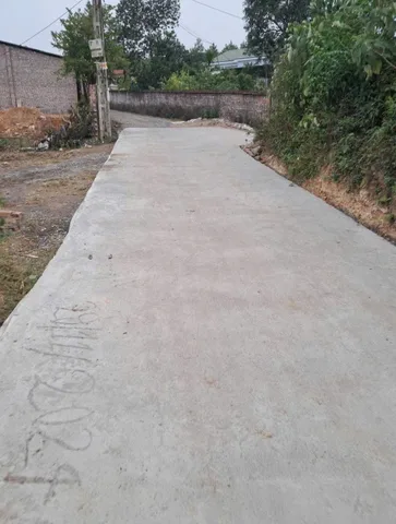 LÔ ĐẤT GẦN HỒ SUỐI HAI, BÁM CÁNH ĐỒNG, VIEW NÚI ĐẸP