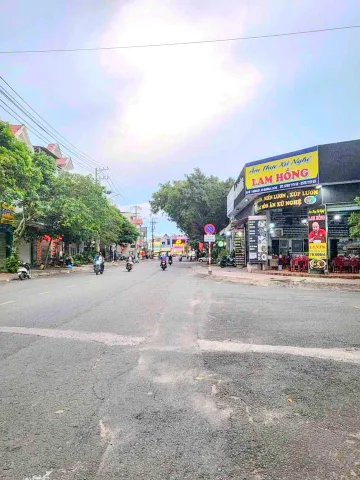 SIÊU VỊ TRÍ HÀNH CHÍNH DĨ AN - Ở SƯỚNG KINH DOANH NGON - GIÁ 7.5 TỶ TL