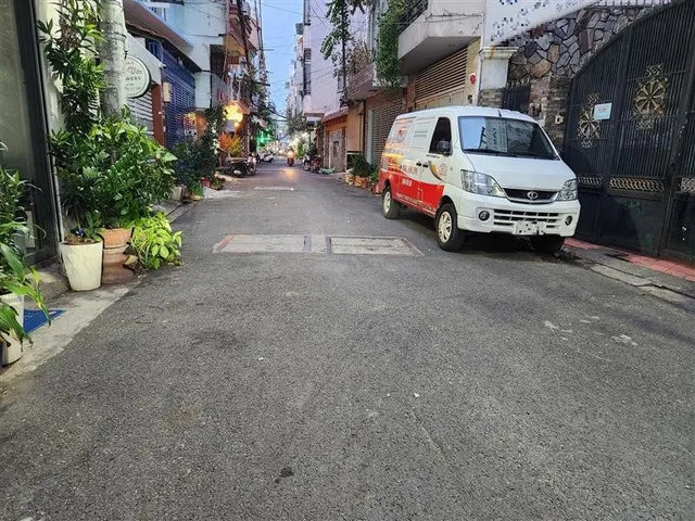 ĐẤT ĐÔ THỊ - LÊ VĂN SỸ - NGANG CHUẨN 5M HIẾM - VUÔNG A4 - KHÔNG LỘ GIỚI - GIÁ TỐT