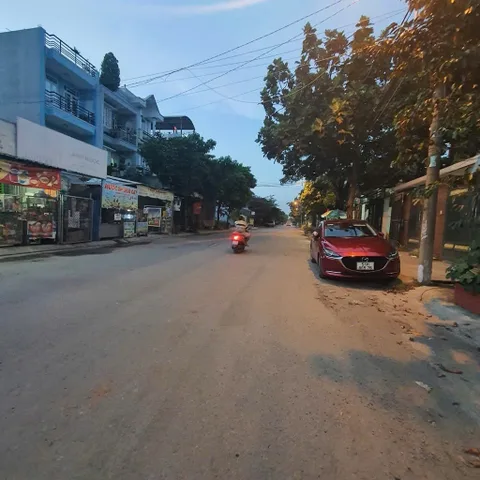 Bán Nhà riêng 100m2 có sẵn 100 m2 thổ cư giá 7.4 tỷ tại Xã Xuân Thới Thượng Huyện Hóc Môn TP. Hồ Chí Minh