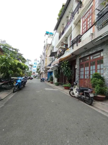 NHÀ KHU TRUNG TÂM BA THÁNG HAI - THÀNH THÁI - TÔ HIẾN THÀNH – HẺM XE HƠI – 3 TẦNG – 55M² – CHỈ 7.9 TỶ