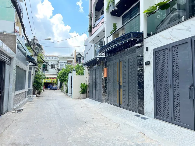 [T2691*] Nhà trọ 6 phòng hẻm ô tô sát Chợ Cầu - Giá 6.x tỷ