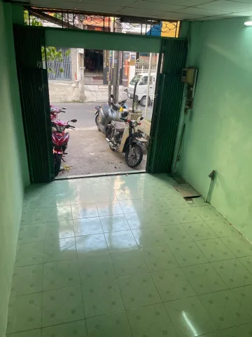 📍 Tiện ích: Gần chợ, trường học, bệnh viện, siêu thị và đầy đủ dịch vụ.
🚗 Giao thông: Kết nối nhanh các quận 5, 6, 10, Tân Bình và trung tâm TP.HCM.