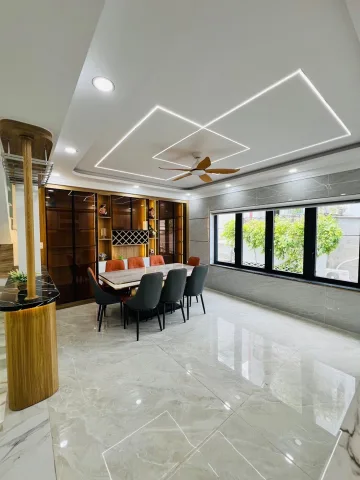 NHÀ MỚI CÓ  Tháng máy . Hẻm xe tải thông . Full nội thất .