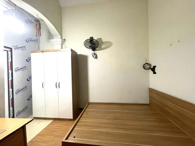 Cho phòng full đồ, vskk, tại khu cán bộ ngay kề đại sứ quán hàn quốc xuân la