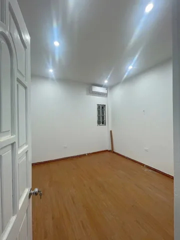 Cho thuê nhà ngõ 63 Châu Văn Liêm, Phú Đô quận Từ Liêm 45m x 4T giá 12 triệu