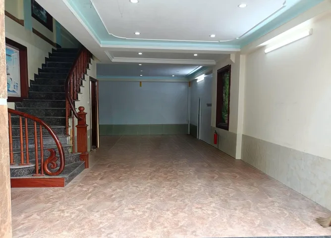 Cho thuê Nhà Ngõ 12 Văn Phú - Hà Đông 60M² 5 Tầng - Thông Sàn 3 Tầng - Vừa Ở, Vừa Kinh Doanh VP,, Giá Thuê 18tr - Vào 1/8/2026