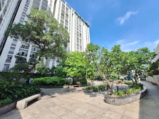 CĂN HỘ BỘ CÔNG AN QUẬN 2 | 135M2 Có Sân Vườn 45M2 Hiếm Có | View Trực Diện Landmark 81 | Giá 8.99 Tỷ