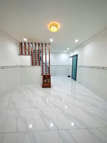 BÁN NHÀ LÊ VĂN QUỚI BÌNH TÂN 32M2 2 TẦNG 2PN 2WC SÁT MẶT TIỀN 2.68 TỶ