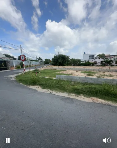 Bán Đất 100m2 có sẵn 100 m2 thổ cư giá 2.3 tỷ tại - Chọn - Thị trấn Củ Chi Huyện Củ Chi TP. Hồ Chí Minh