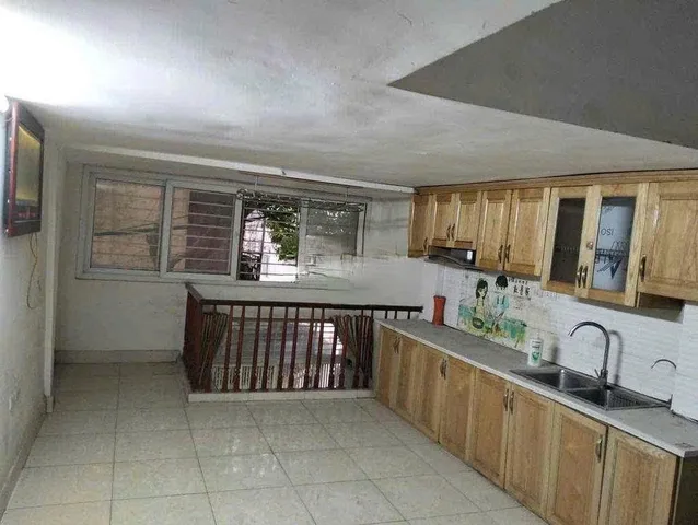 Cho thuê Nhà Ngõ 273 Tân Mai - Hoàng Mai 30M² 3 Ngủ - Full Nội Thất - Ô Tô Đỗ Cửa - Giá Thuê 11tr