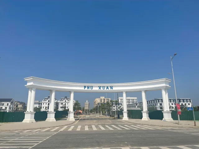 CHỢ CỐNG TĂNG TỐC THI CÔNG, ĐÓN SÓNG PHÁT TRIỂN PHÚ XUÂN CITY