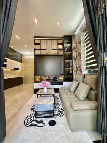 Nhà ngộp cần bán DT 100m2 Shr full thổ cư giá 1.970 tỷ tại - Phường Lái Thiêu Thị xã Thuận An Bình Dương