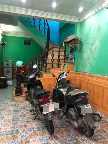 Cho thuê Nhà làm CHDV Nguyễn Khang, Cầu Giấy 35m x 4T(5 ngủ) giá 10 triệu