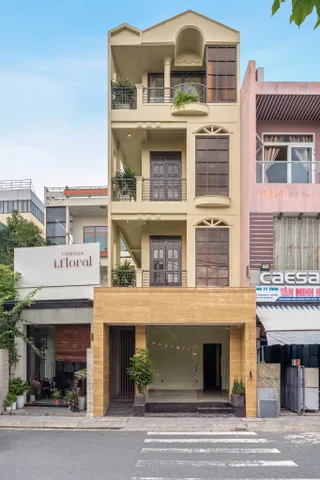 🔴 Toà CHDV ngay phố đi bộ, sát Sông Hàn, 4 Tầng 7 Phòng căn hộ, Hải Châu - Giá 18 tỷ