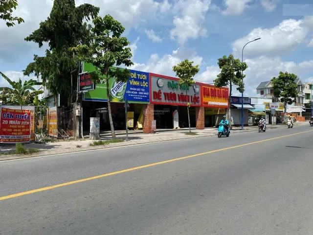 Bán Nhà riêng 2080m2 có sẵn 2080 m2 thổ cư giá 69 tỷ tại Xã Tân Xuân Huyện Hóc Môn TP. Hồ Chí Minh