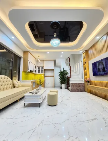 Bán nhà Định Công Thượng, Hoàng Mai – Giá 8.98 tỷ – DT 40m² x 5 tầng – MT 5.8m – Nhà mới – 3 mặt thoáng