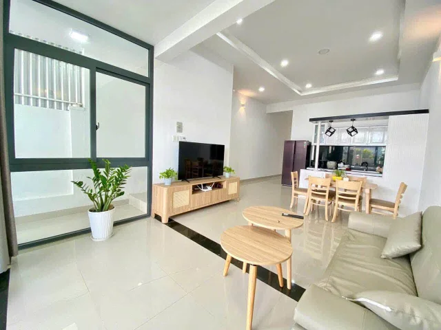 Nhà mặt tiền đường Xóm Cốm Diên An siêu đẹp