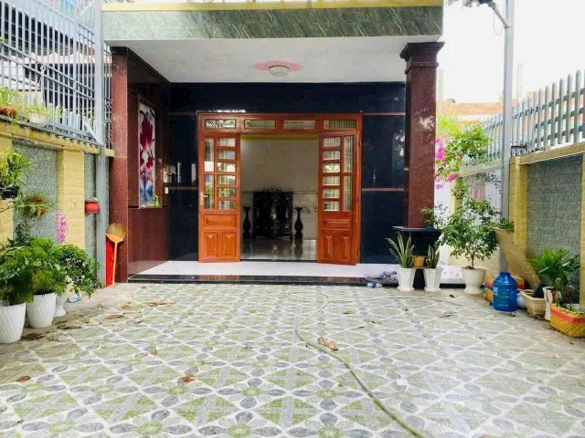 Cho thuê Nhà riêng 176m2 Phường Trảng Dài Đồng Nai, 4PN, Máy lạnh, Tủ Bàn, dường