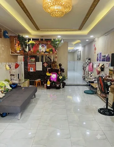 Bán Nhà riêng 60m2 có sẵn 60 m2 thổ cư giá 5.3 tỷ tại Đường Hậu Giang Phường 14 Quận 6 TP. Hồ Chí Minh