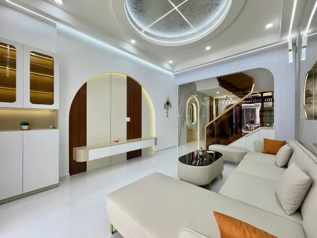 BÁN NHÀ PHAN HUY ÍCH EMART GÒ VẤP 5 TẦNG HẺM XE HƠI 8M 72M2 8.79 TỶ 4PN NỘI THẤT CAO CẤP