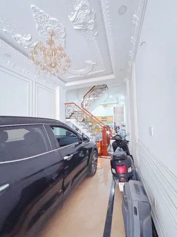 KHU ĐỒNG BỘ 4 TẦNG SÁT CHỢ LIÊN KHU 5-6 BHHB  ( thương lượng mạnh cho khách thiện chí )