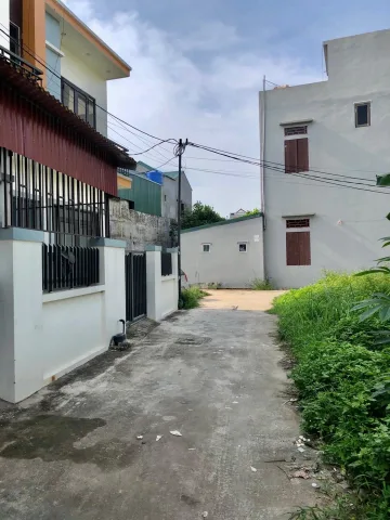 Bán Nhà riêng 80m2 có sẵn 80 m2 thổ cư giá 2.8 tỷ tại - Chọn - - Chọn - Phường Thượng Hồng Hưng Yên